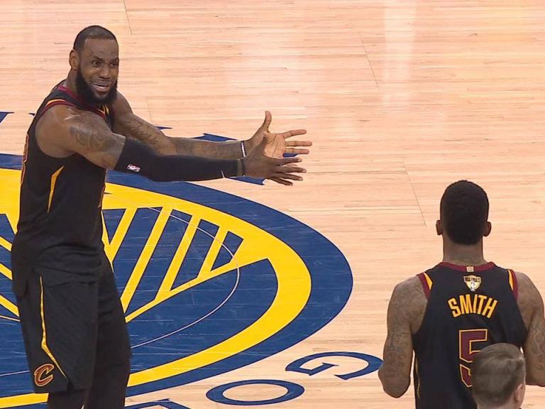 To «ΤΙΝΑΦΤΟΡΕ» του ΛεΜπρόν και… ο Βέγγος