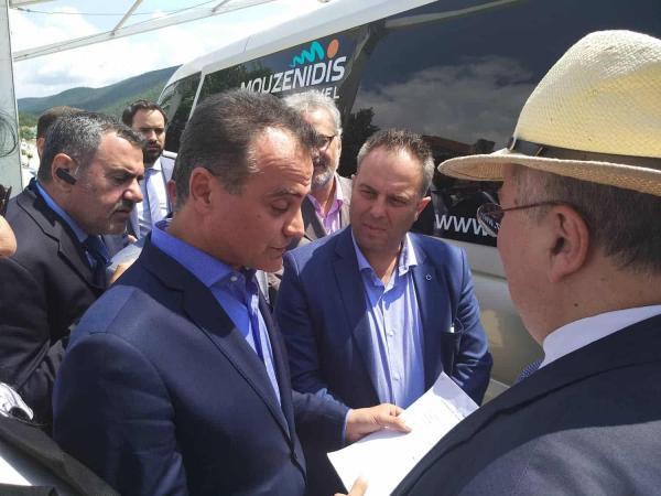 Δυσαρέσκεια για τη στάση του περιφερειάρχη Θ. Καρυπίδη για το Μακεδονικό