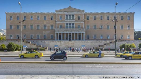 Διαχειρίσιμο το ελληνικό χρέος και χωρίς ελάφρυνση