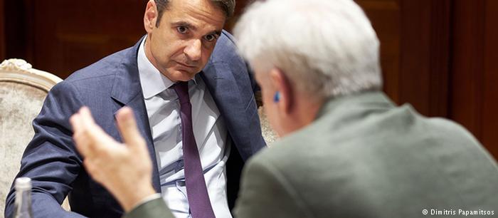 Μητσοτάκης στη DW: Επιζήμια για την Ελλάδα η συμφωνία για το Μακεδονικό