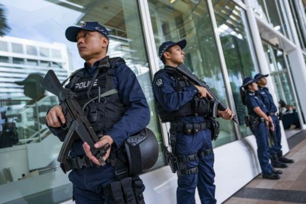 Σε ρυθμούς Τραμπ – Κιμ η Σιγκαπούρη