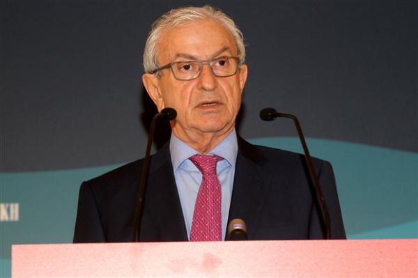 Ολιστική λύση στο θέμα της σημαίας ζήτησε ο Θ.Βενιάμης