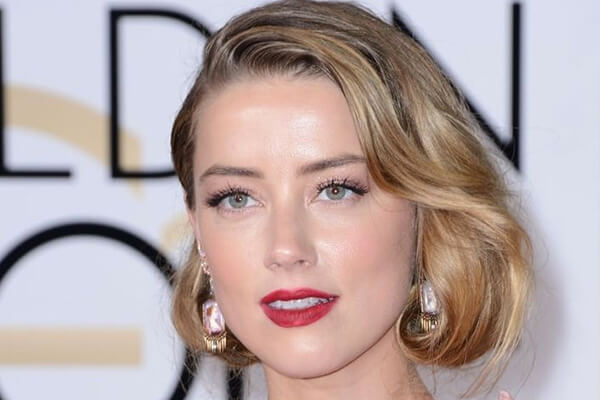 Ψεύτικο καρέ με μακριά μαλλιά