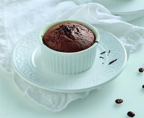 Σουφλέ σοκολάτας με σος εσπρέσο