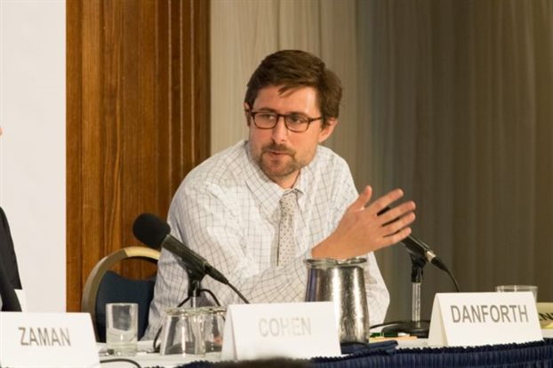 Νίκολας Ντάνφορθ: Δεν θα διστάσει ο Ερντογάν να καταφύγει ακόμη και σε νοθεία