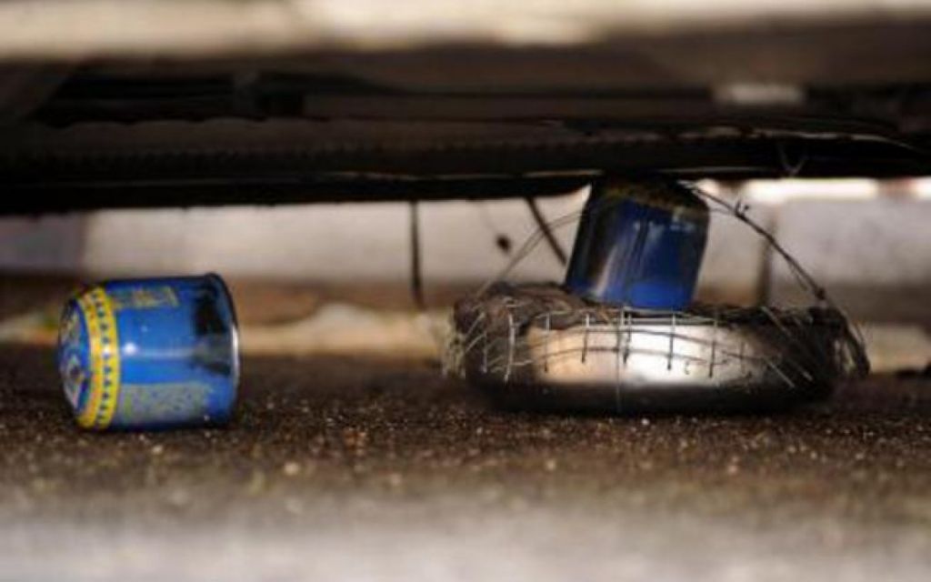 Επίθεση με γκαζάκια έξω από πολυκατοικία στην Θεσσαλονίκη