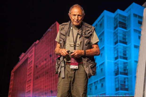 Πέθανε ο Γκόλντμπλατ, o φωτογράφος που απαθανάτισε το απαρτχάιντ