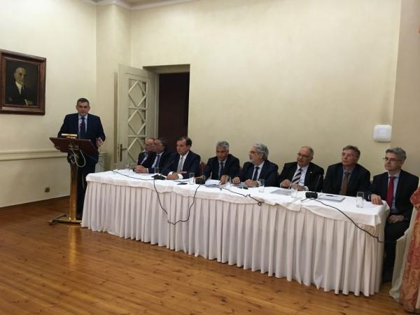 Ιδρύθηκε Κέντρο Νέων Βιοτεχνολογιών και Ιατρικής Ακριβείας