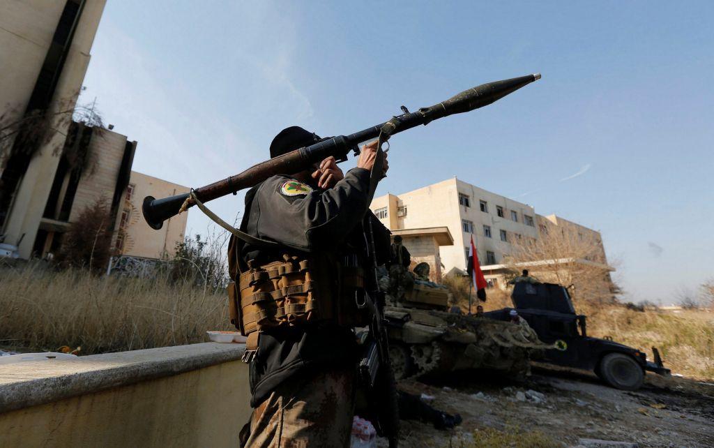 Ο Ιρακινός στρατός εξαπέλυσε αεροπορική επιδρομή κατά του ΙΚ