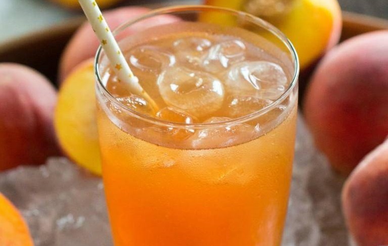 Σπιτικό τσάι ροδάκινο