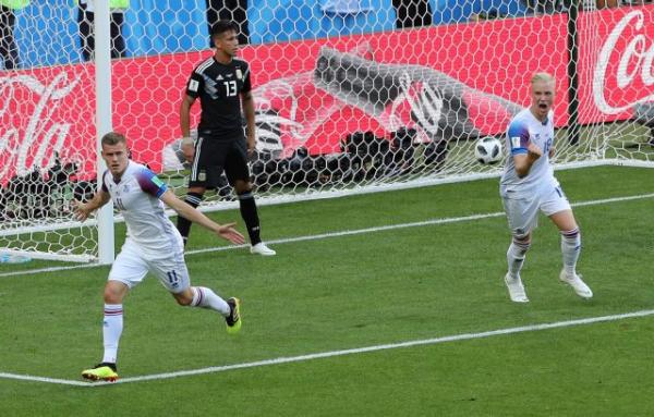 Η Ισλανδία «ψάρεψε» βαθμό από την Αργεντινή