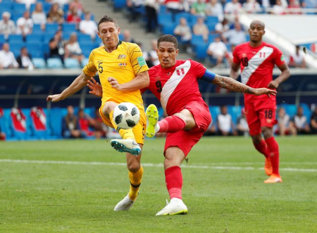 Το Περού νίκησε 2-0 την Αυστραλία και την άφησε τελευταία