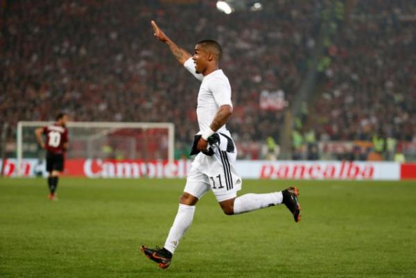 Η Γιουβέντους αγόρασε τον «δανεικό» Ντάγκλας Κόστα από την Μπάγερν Μονάχου