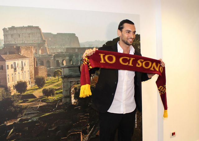 Παίκτης της Ρόμα και επισήμως ο Χαβιέ Παστόρε