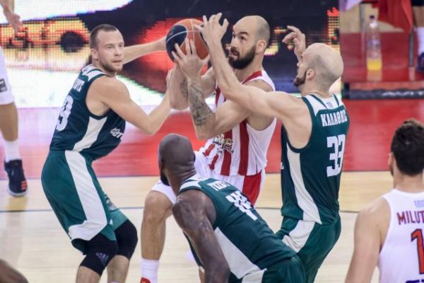 Live: Ολυμπιακός – Παναθηναϊκός (92-76 τελικό) στον 4ο αγώνα