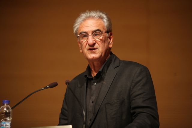 Λυκούδης: Η κυβέρνηση έχει γίνει βασιλικότερη του βασιλέως