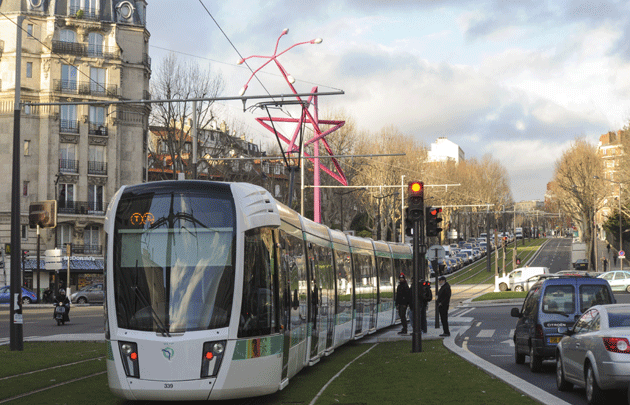 Μωρό γεννήθηκε σε τρένο στην καρδιά του Παρισιού – Δωρεάν μετακινήσεις μέχρι τα 25 του