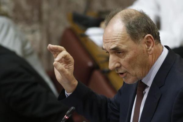 Ionian, Crete hydrocarbons concessions contracts ready by end of June