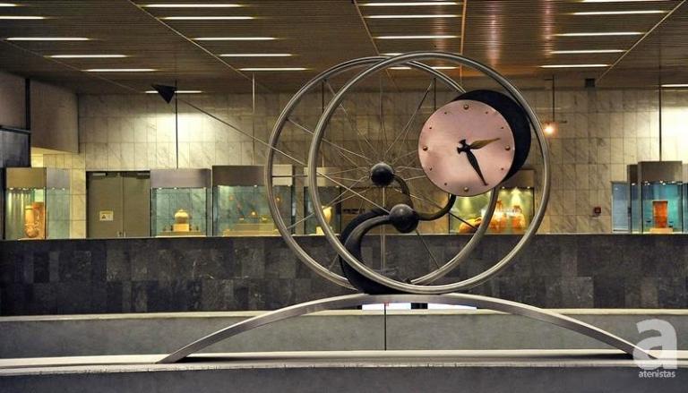 Πέθανε ο γλύπτης Θεόδωρος