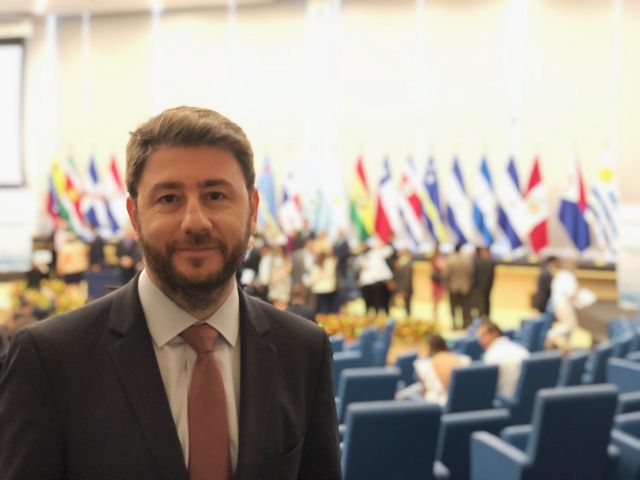 Ανδρουλάκης: Ενοχλητική η αφωνία της ΕΕ στις τουρκικές απειλές για απαγωγές
