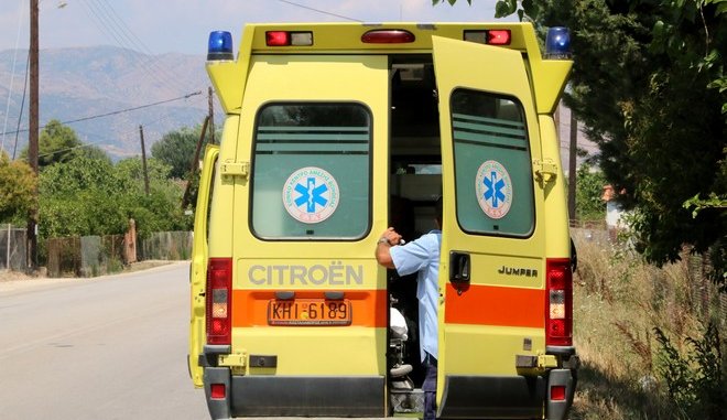 Παιδάκι έπεσε από τον δεύτερο όροφο οικοδομής