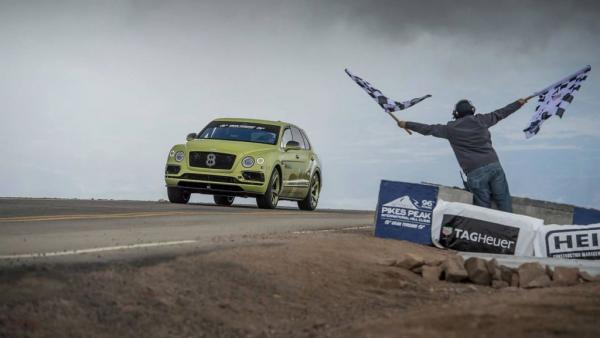 Η Bentley Bentayga το ταχύτερο SUV στο Pikes Peak