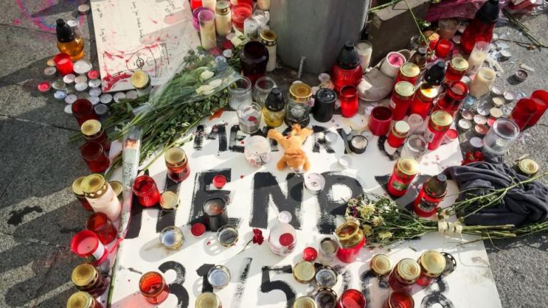 Χιλιάδες Σλοβάκοι διαδήλωσαν για τη δολοφονία ενός Φιλιππινέζου