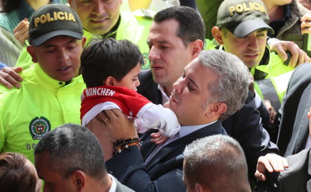 Από τη σκληρή δεξιά ο νέος πρόεδρος της Κολομβίας