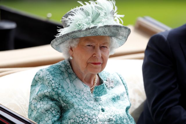 Τον νόμο για το Brexit επικύρωσε η βασίλισσα Ελισάβετ