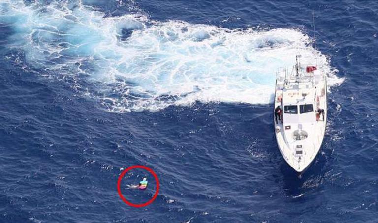 Καρέ καρέ η διάσωση της 55χρονης ρωσίδας τουρίστριας στο Ρέθυμνο