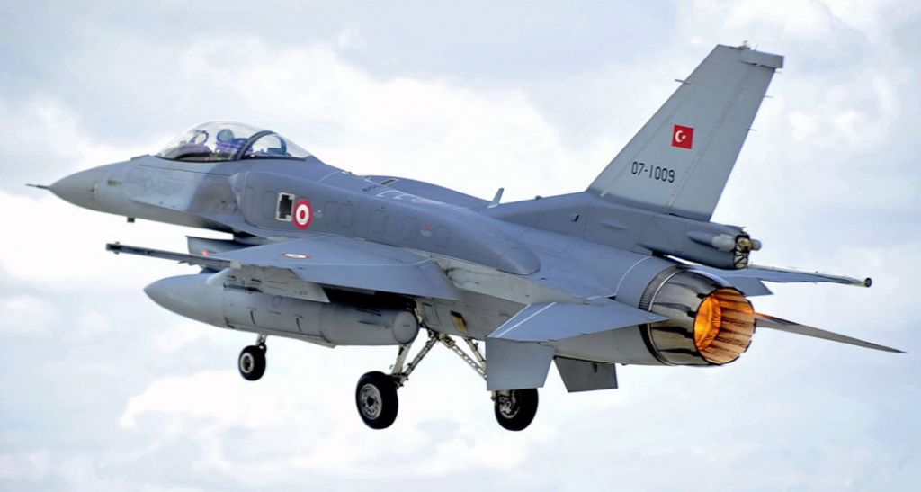 Νέα πρόκληση: Υπερπτήσεις τουρκικών F-16 πάνω από ελληνικά νησιά