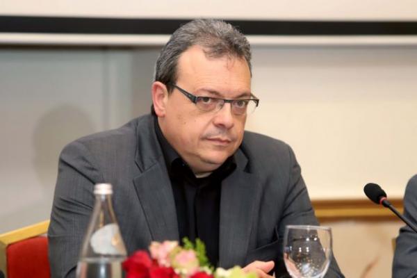 Φάμελλος: Αληθινός πατριωτισμός η επίλυση των εθνικών μας θεμάτων