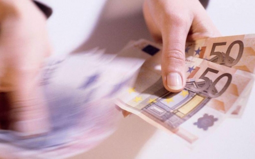 Στον εξωδικαστικό μηχανισμό και οφειλές άνω των 50.000 ευρώ