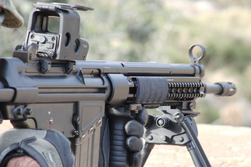 Κρήτη: Αλεξιπτωτιστής άνοιξε πυρ σε στρατόπεδο