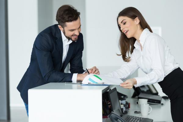 Σεξ στο γραφείο: ναι ή όχι;