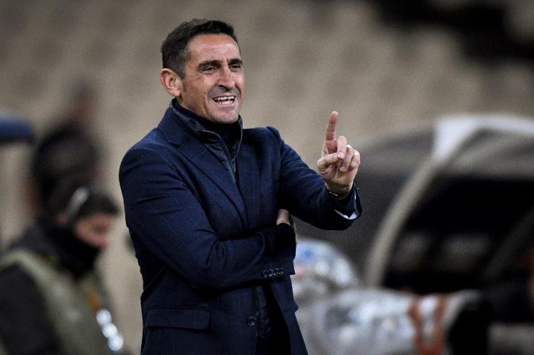 Κάπελ: «Ο Χιμένεθ βγάζει τον καλύτερο εαυτό σε κάθε παίκτη»