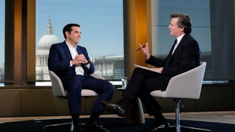 Δεν έφταναν όλα, ήτανε κοντή κι η κάλτσα…