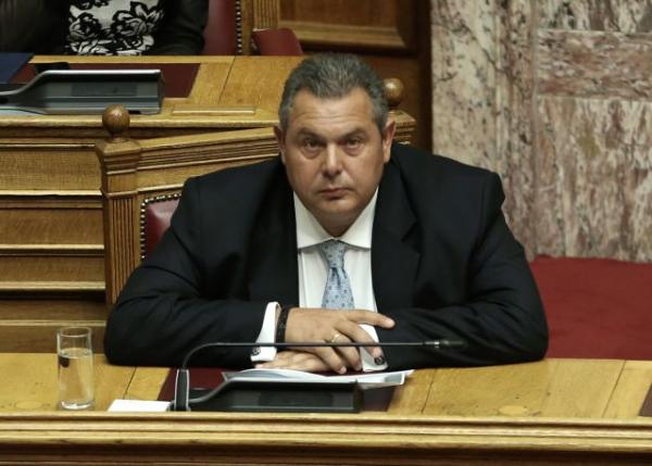 Καμμένος: Παραμένουμε στην κυβέρνηση για να αντισταθούμε στη συμφωνία