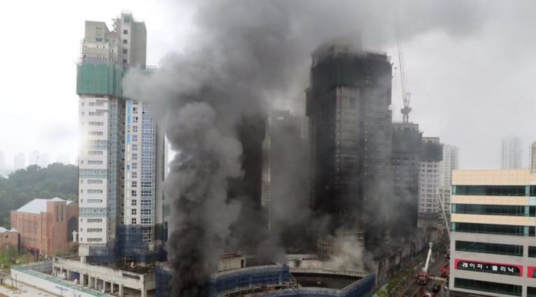 Τουλάχιστον τρεις νεκροί σε υπό ανέγερση κτίριο στη Νότια Κορέα
