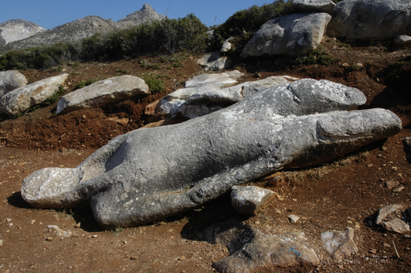 Νάξος, τα περίφημα αρχαϊκά αγάλματα