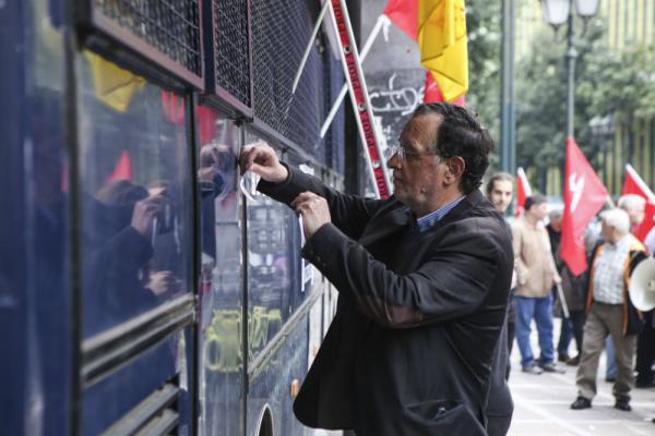 Λαφαζάνης: Δώρο της κυβέρνησης στο ΝΑΤΟ η συμφωνία