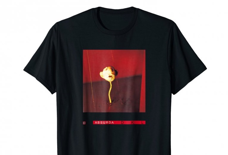 Ο Ντέιβιντ Λιντς σχεδιάζει μπλουζάκια