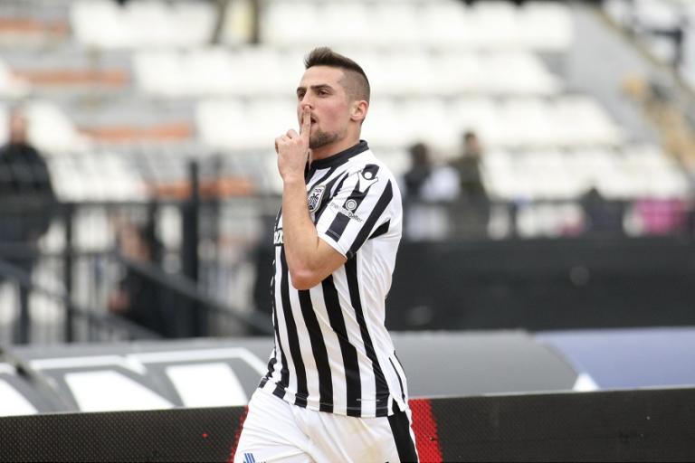 Μακ: Ρίχνει τις απαιτήσεις του για να μείνει στον ΠΑΟΚ