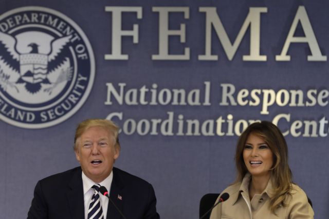 Επανεμφάνιση της Μελάνια στο πλευρό του Ντόναλντ Τραμπ