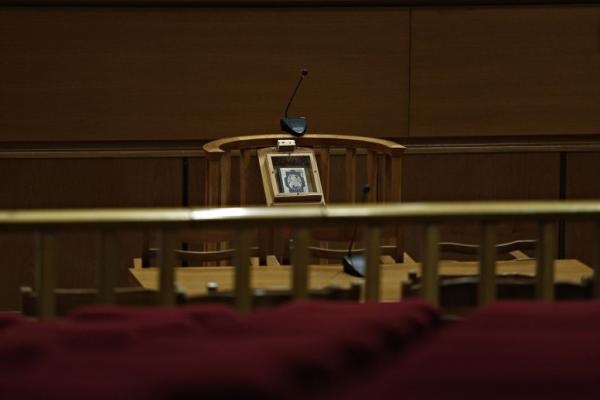 Να αποδείξουν στη Δικαιοσύνη οι υπουργοί το σχέδιο κατάλυσης της Δημοκρατίας