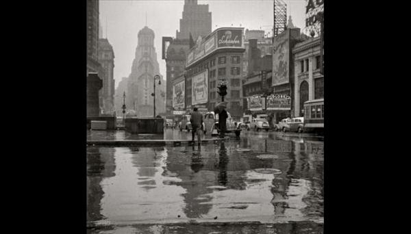 Μία γέννηση, τέσσερις ενηλικιώσεις