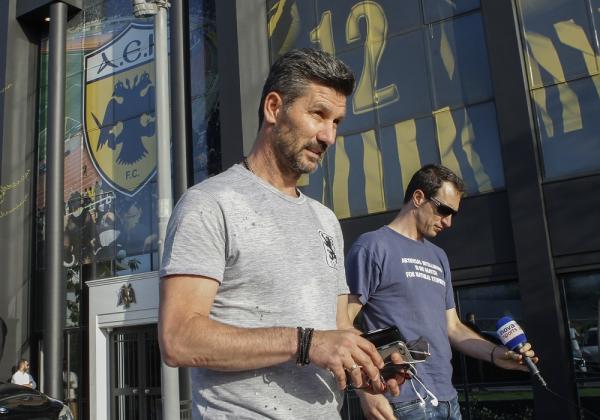 «Τρέχει» για τον ακραίο η ΑΕΚ