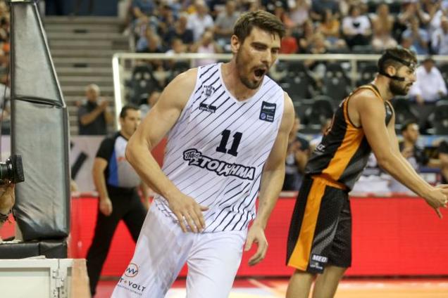 Δια περιπάτου το 2-0 o ΠΑΟΚ