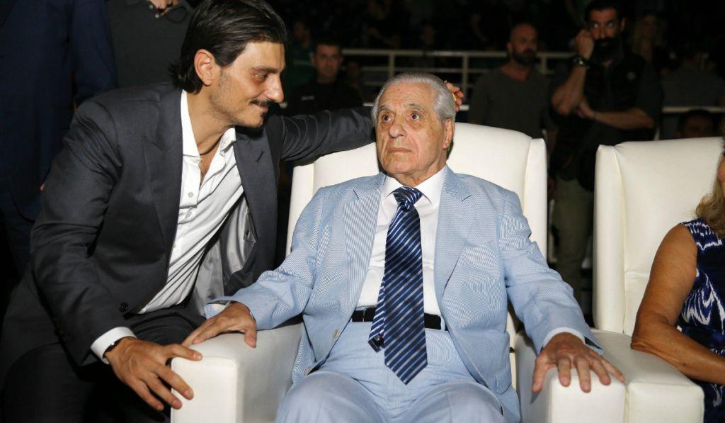 Η τελευταία εμφάνιση και η αποθέωση του Παύλου Γιαννακόπουλου στο ΟΑΚΑ