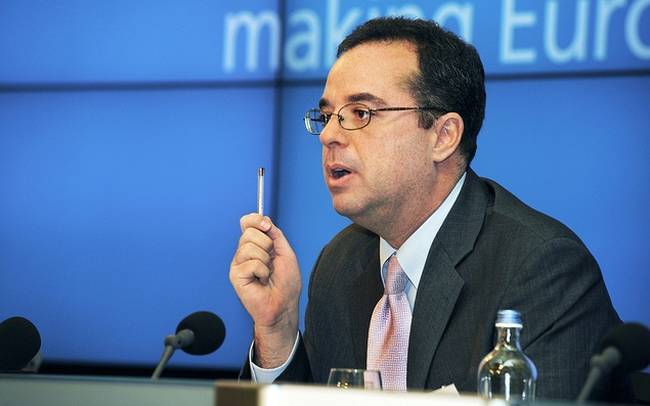 Peter Spiegel (FT): Χειρότερη από το 2012 η συμφωνία του Εurogroup